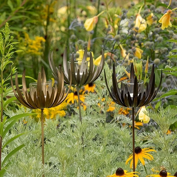 Flower Stake Tealight Holder - Antique Brass 2 Flower Stake Tealight Holder - Antique Brass - Image 2