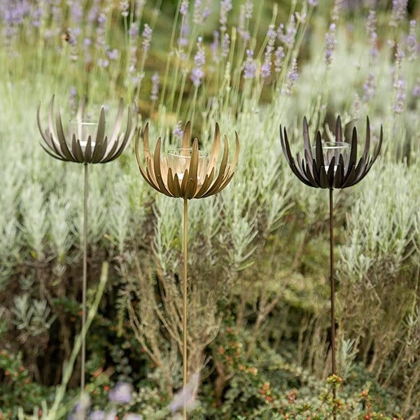 Flower Stake Tealight Holder - Antique Brass 4 Flower Stake Tealight Holder - Antique Brass - Image 4