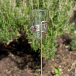 Garden Stake Rain Gauge -Plant Verdant Sales pr2000041710 card3 lg