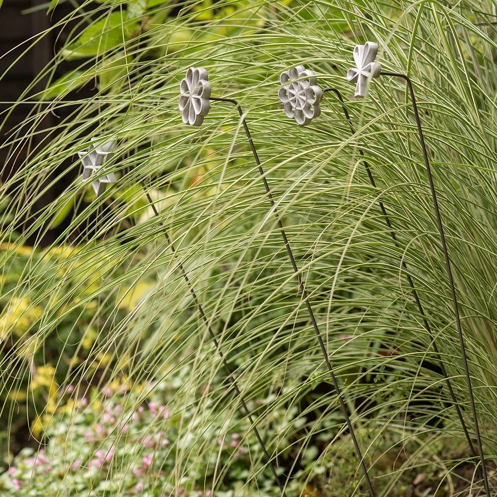 Plant/bulb Marking Stake - Shamrock 4 Plant/bulb Marking Stake - Shamrock - Image 4