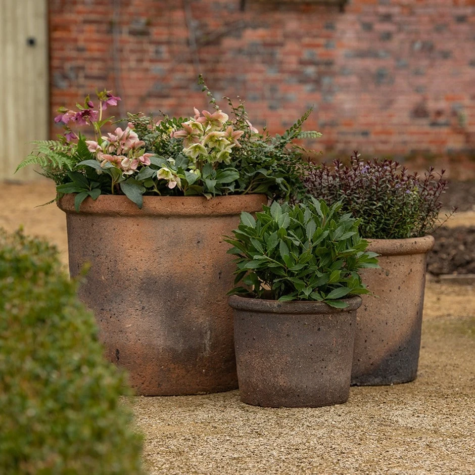 Terracotta Pot - Sandblasted 1 Terracotta Pot - Sandblasted